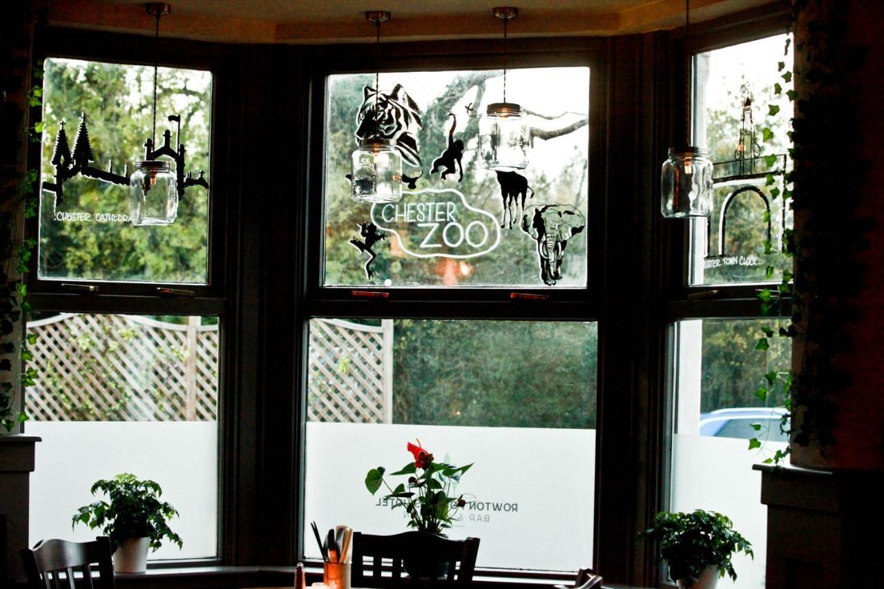 Rowton Poplars Hotel Chester Eksteriør billede